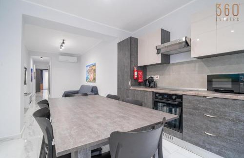 Il-Balluta Apartamento | The fully equipped Central Suites in St Julians