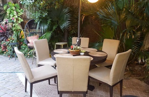 Faubourg Delachaise Casa | The FUN House in a FUN City with PRIVATE Heated Pool and Hot Tub