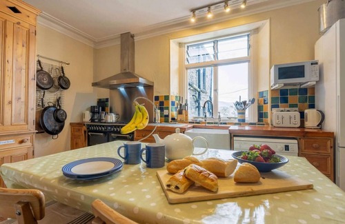 Keswick Apartamento | The Gables Sleeps 14 (7 Bedrooms) - Central Keswick Location