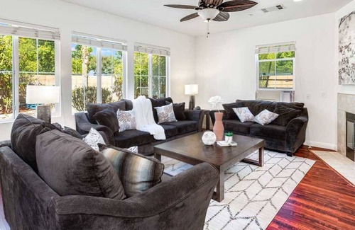 Southridge Village Casa | The Gala Ave Oasis