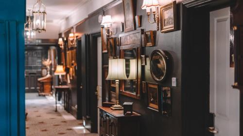 Summertown Hotel | The Galaxie