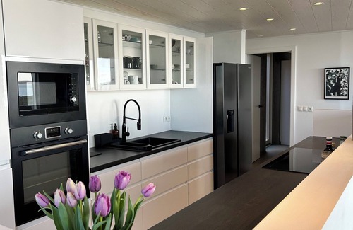 Varmahli Apartamento | The Garage