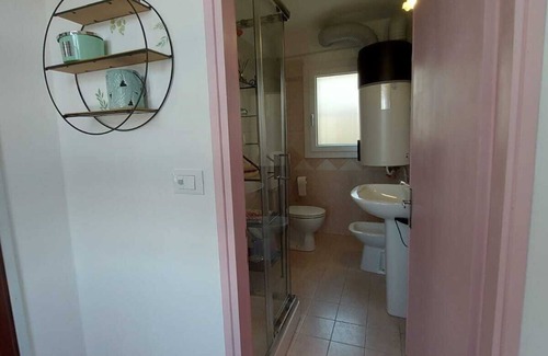 Semonzo Apartamento | The Garden holiday apartment: surrounded by greenery, close to flying places