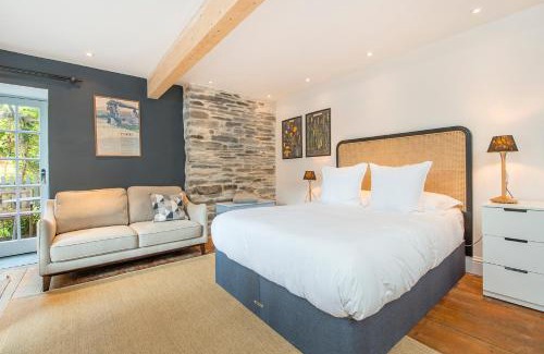 Cardigan Apartamento | The Garden Room Apartment