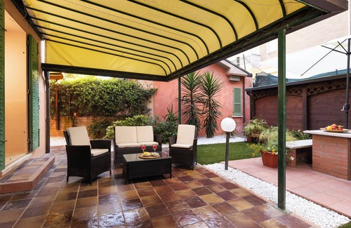 Marina Centro Casa | The Garden's Home, cozy garden house sea-center x families with pets.