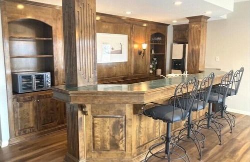 Bucyrus Condominio | The Garden Suite