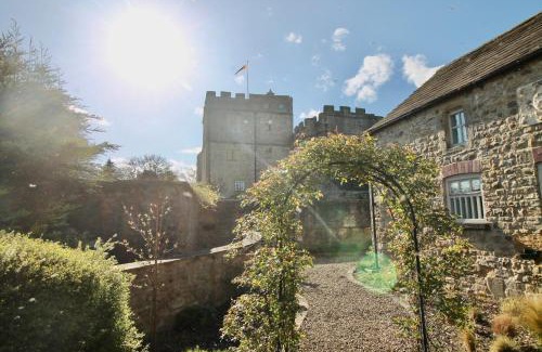Bedale Casa | The Garden Suites at Snape Castle Mews