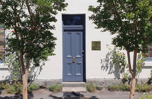 Kyneton Cabaña | The Garden Tap House on Historic Piper Street Kyneton