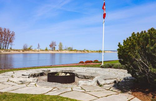 Wasaga Beach Casa | The Gardenhouse Cottage One