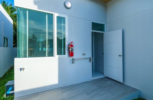 Krabi Villa | The Garnet Light Pool Villa Aonang Krabi ,Cozy 3BR Pool Villa, 5 mins to beach