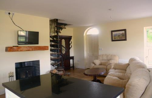 Macroom Casa | The Gate Lodge Cannaway House