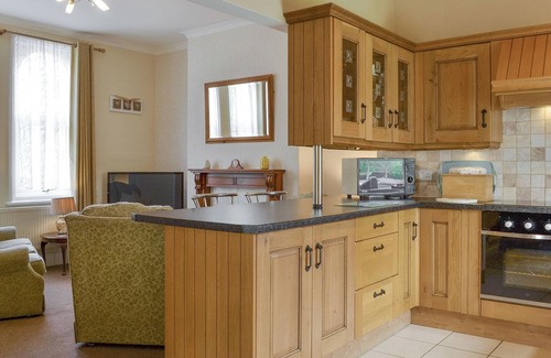 Cayton Cabaña | The Gatehouse - UK2482