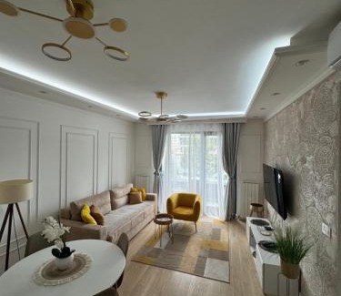 Sarajevska Apartamento | The Gates 107