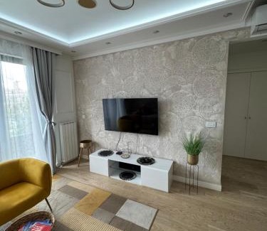 Sarajevska Apartamento | The Gates 107