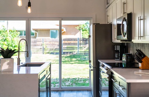 McNeil Casa | The Gateway 6BED 2 Houses GameRoom Pool