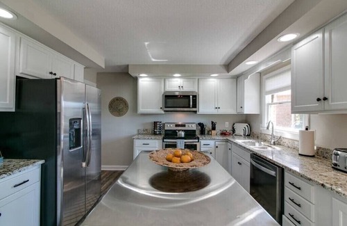 Clarksville Casa | The Gathering Place at Hilltop Acres