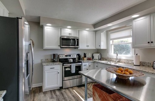 Clarksville Casa | The Gathering Place at Hilltop Acres