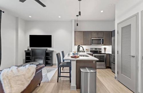 Downtown Condominio | The Gatsby Getaway, Downtown LEX