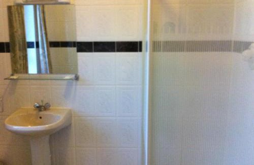 Horley Hotel | The Gatwick White House Hotel