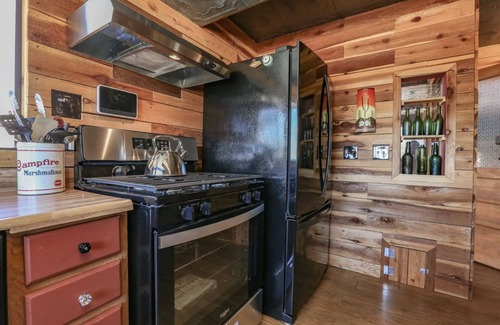 Randsburg Casa | The General - Historical Burcham house in Randsburg