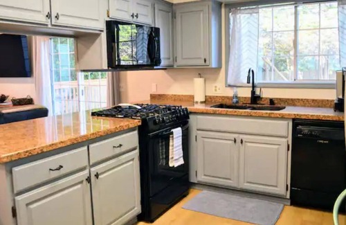 Eureka Casa | The Getaway House* Close to Town& Family Friendly*