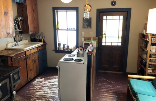 Sandon Casa | The Ghost Town Guest House