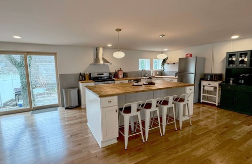 North East Casa | North East Colonial 51