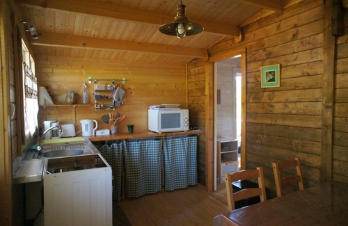 Chateauneuf-de-Bordette Chalet De Esquí | The Gite Chalet - Independent Holiday Home