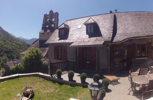 Arrien-en-Bethmale Cabaña | Cottage con magníficas vistas del valle y las montañas Bethmale