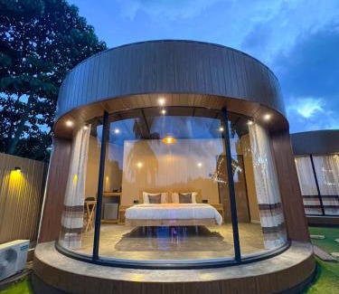 Biyagama Otro | The Glamp