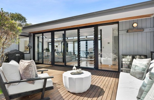 Whale Beach Casa | The Glass House by TCC
