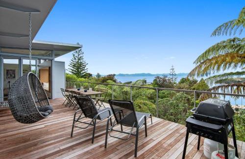 Ngaio Bay Casa | The Glass House - Kaiteriteri Holiday Home
