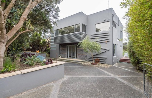 St. Andrews Beach Casa | The Glasshouse - Spread your wings and be amazed