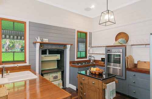 Murwillumbah Casa | The Glenelg Upstairs Residence (6 persons)