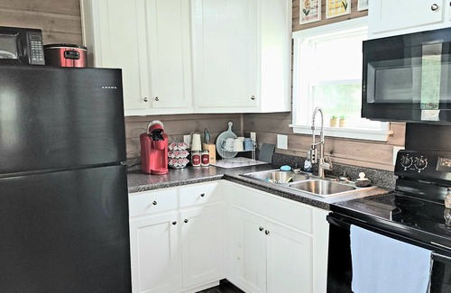 Iuka Cabaña | The Glennwood Home Great for fishermen, plenty of room for boat parking