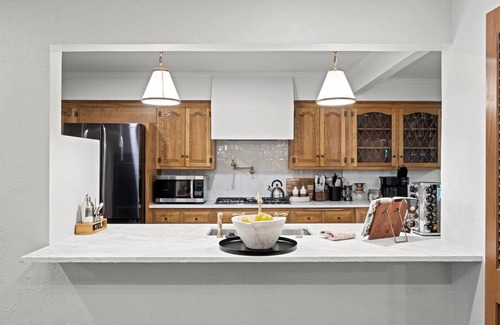 Mission Casa | The Glenwood - Reimagined Ranch in Mission, KS