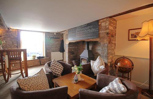 Lydney Hotel | The Globe Inn Alvington