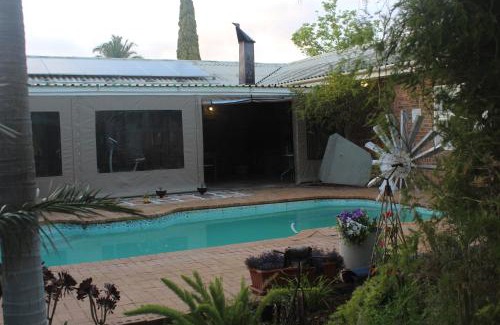 Lutzville Cama Y Desayuno | The Golden Grape B&B