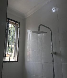 Dar es Salaam Apartamento | The Golden Modern Retreat