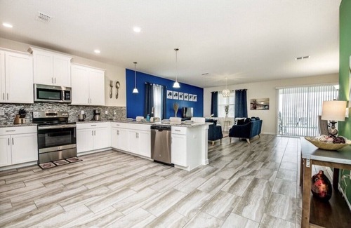 Davenport Casa | The Good Place Rental Lives on