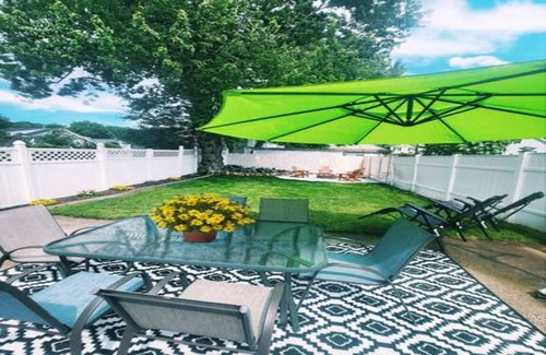 Momauguin Cabaña | The Gorgeous George Beach Cottage