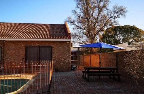 Graaff-Reinet Casa | The Graaff-Reinet Suites