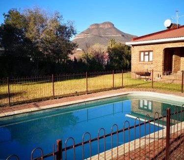 Graaff-Reinet Casa | The Graaff-Reinet Suites