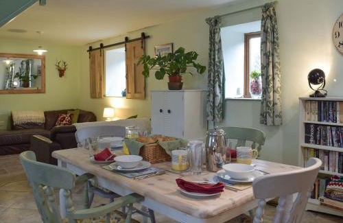 Llanybri Casa | The Granary
