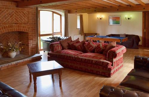 Denstone Casa | The Granary