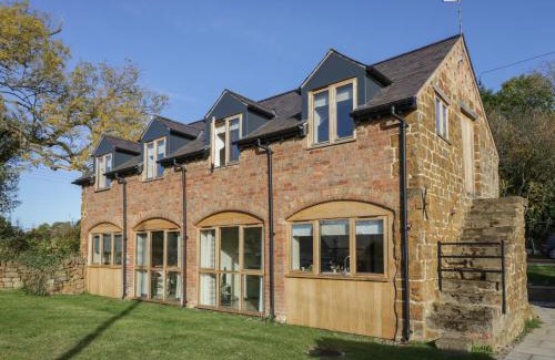 Northend Casa | The Granary