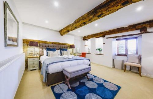 Little Stoke Casa | The Granary- Hopewell
