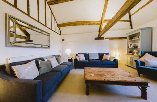 Little Stoke Casa | The Granary- Hopewell