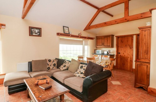 County Waterford Cabaña | THE GRANARY, pet friendly in Lismore, County Waterford