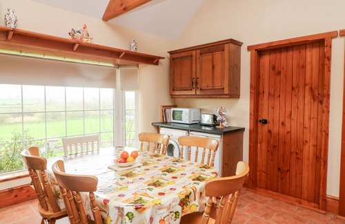 County Waterford Cabaña | THE GRANARY, pet friendly in Lismore, County Waterford